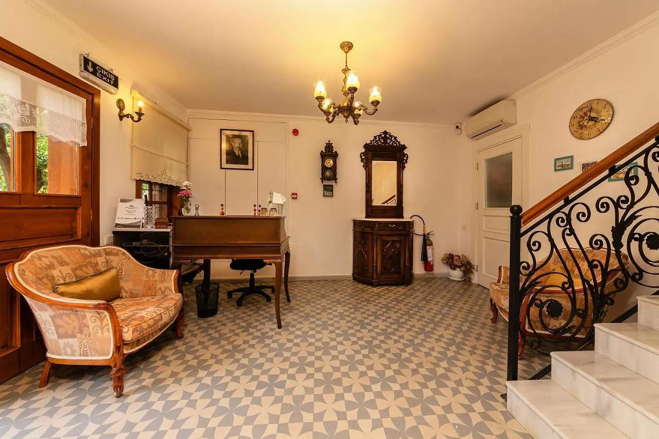 Zemira Garden Hotel Antalya 5*,